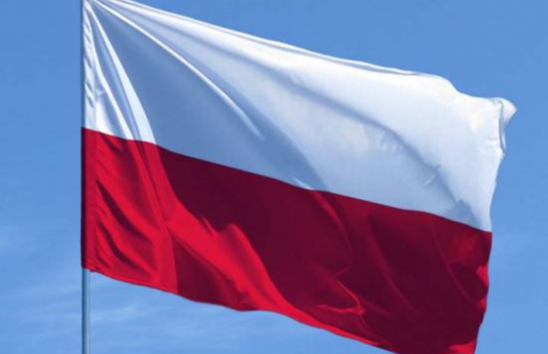 Величезна цифра: У Польщі значно зросла кількість молодих українців з тимчасовим захистом