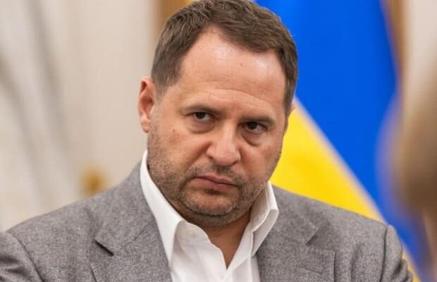 За тиждень після звільнення з ОПУ: Зеленський вивів Єрмака зі складів РНБО і ставки