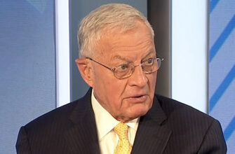 "Якщо Україна переживе цю зиму – перевага у війні буде на її боці", – Келлог