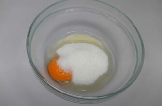 Яблука, горіхи та розсипчасте тісто – сербський пиріг Ябуковач. Аромат стоїть на увесь дім