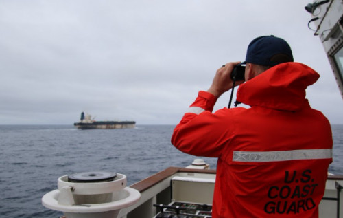 Берегова охорона США показала кадри переслідування танкера Marinera. ВІДЕО