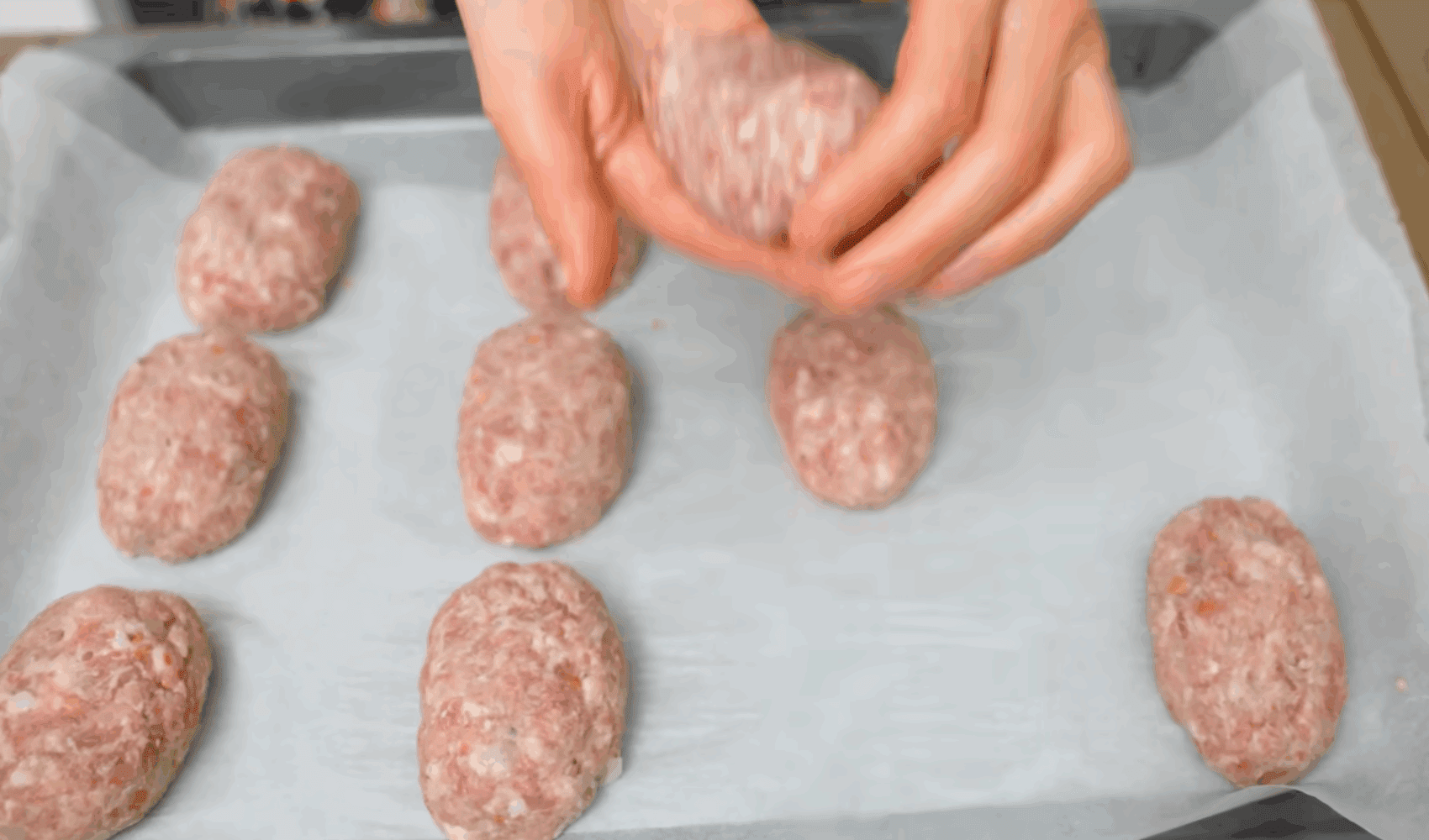 Рецепт дуже соковитих і пишних котлет зі свинини