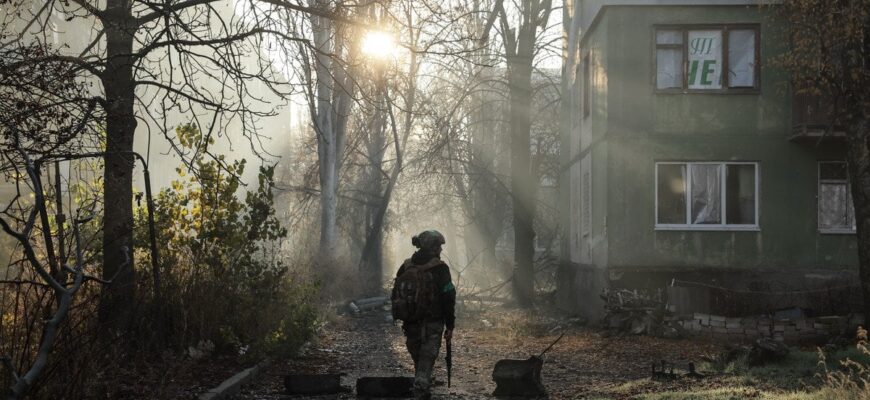 Фронт росіян “паралізувало”: військовий розповів, що відбувається на “нулі” і до чого тут Starlink Фронт росіян “паралізувало”: військовий розповів, що відбувається на “нулі” і до чого тут Starlink