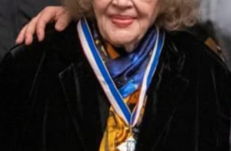 🙏Страшна біда — наша Ліна Костенко…😢