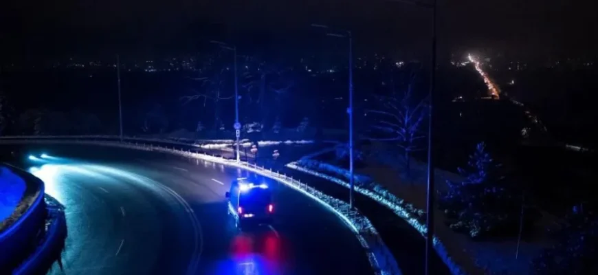 Енергосистема на межі: Зеленський оголосив режим надзвичайної ситуації та цілодобовий режим відновлення Енергосистема на межі: Зеленський оголосив режим надзвичайної ситуації та цілодобовий режим відновлення