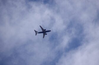 Радари засікли загадковий борт над Києвом