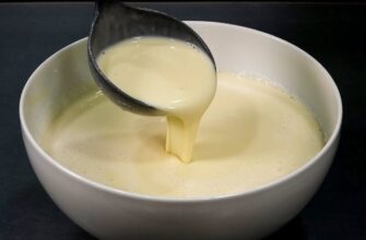 Не вода і не молоко: 3 рідини для тіста, з якими млинці не рвуться навіть після заморозки
