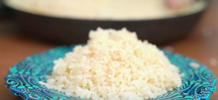 Додаю 1 ложку цього до рису – і навіть через 2 дні він не злипається та не пересихає