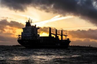 На захопленому США російському танкері було 17 українців, – посолка Стефанішина