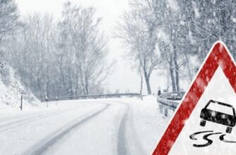 Не сіль і не пісок: Ось чим найкраще посипати доріжки в ожеледь