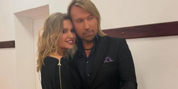 “Переніс два інсульти, не хотів, щоб люди його таким бачили”: Друг Олега Винника розповів про стан здоров’я співака “Переніс два інсульти, не хотів, щоб люди його таким бачили”: Друг Олега Винника розповів про стан здоров’я співака