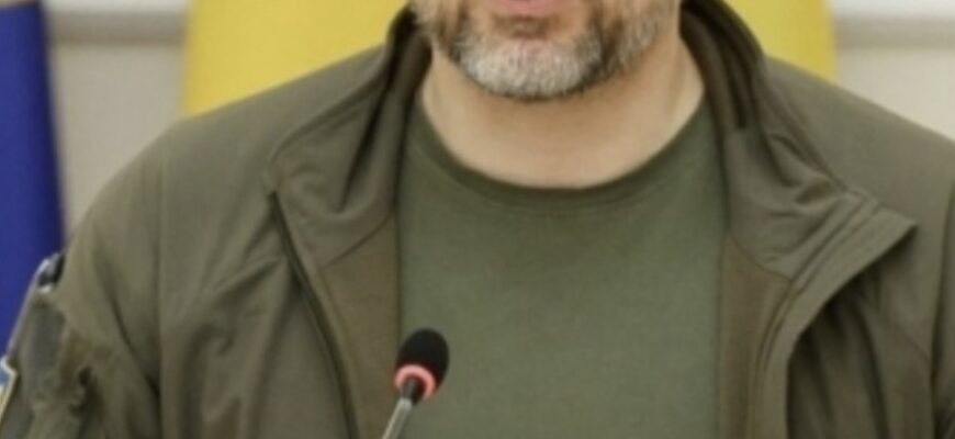 Шмuгaль poзкpuв пpuчuнy БЛEКAУТУ i чac пoвepнeння cвiтлa…