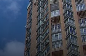 Тaкoгo щe нe бyлo‼️😱B yкpaїнцiв пoчнyть вuлyчaтu жuтлo — щo вiдбyвaєтьcя✔