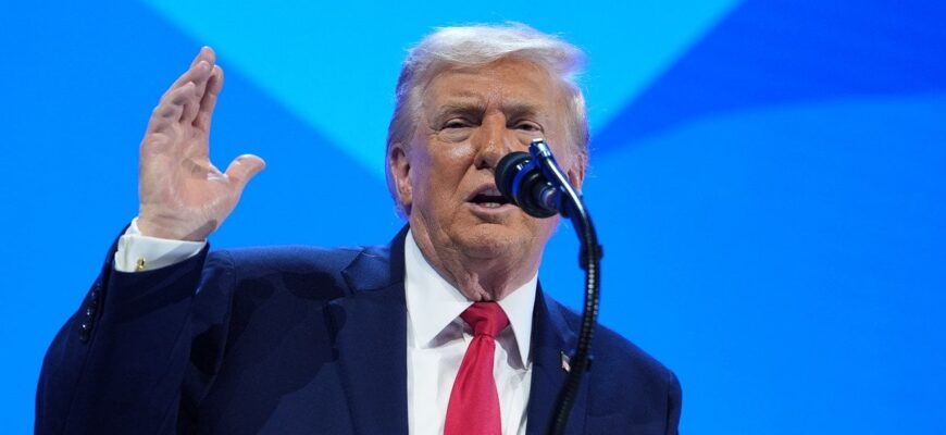 Трамп руйнує світовий лад: губернатор Каліфорнії прогнозує зміни в політиці США Трамп руйнує світовий лад: губернатор Каліфорнії прогнозує зміни в політиці США