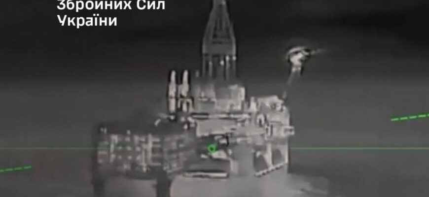 Удар по ворожій енергетиці: ЗСУ вразили бурові установки “Лукойлу” у Каспійському морі