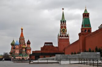 У Кремлі нервують: Україна та Захід почали з двох сторін знищувати тіньовий флот Росії – The Economist
