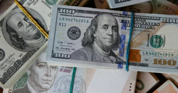 Валюта в Україні знову дорожчає: Який курс долара і що відбувається Валюта в Україні знову дорожчає: Який курс долара і що відбувається