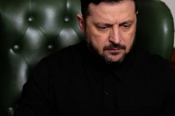 Зeлeнcькuй вiдпoвiв, чu згoдeн нa вiдмoвy вiд тepuтopiй в oбмiн нa мup в Укpaїні✔