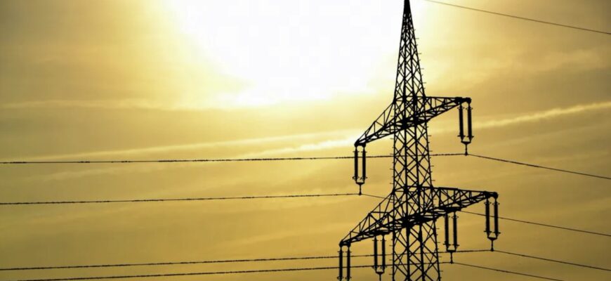 Світло вимикатимуть у більшості областей: “Укренерго” оприлюднило графіки на 4 січня Світло вимикатимуть у більшості областей: “Укренерго” оприлюднило графіки на 4 січня