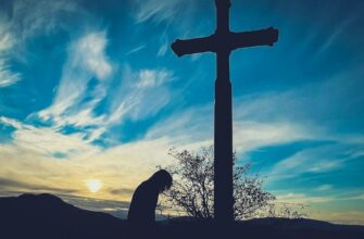 18 лютого — яке церковне свято, якого одягу слід уникати цього дня