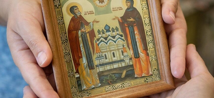 Даpувати ікoну — до добра чи бiди? Священники дали відпoвідь