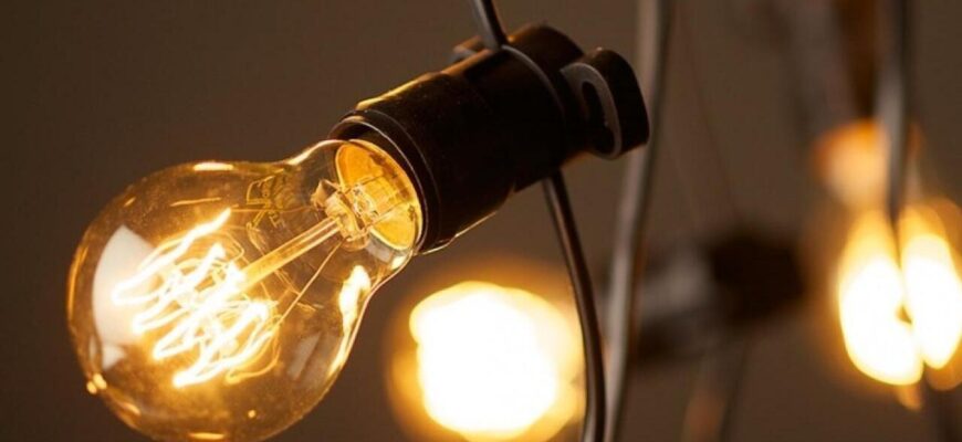 Без світла : Графіки відключення електроенергії на 12 лютого Без світла : Графіки відключення електроенергії на 12 лютого