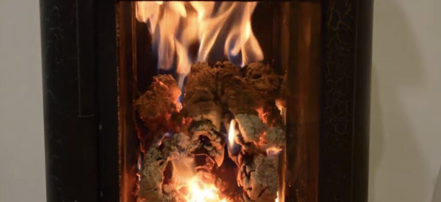 Старий метод “гнізда”: ось як скласти дрова в печі так, щоб вони горіли 8 годин і не диміли Старий метод “гнізда”: ось як скласти дрова в печі так, щоб вони горіли 8 годин і не диміли