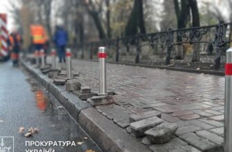 Мільйонні збитки на “захисті” тротуарів: у Києві судитимуть начальника ШЕУ за стовпчики