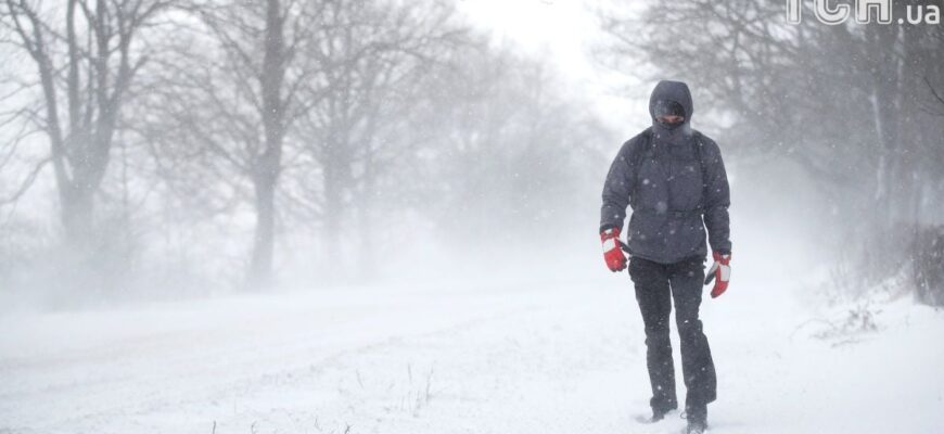 На Україну сунуть хуртовини і потопи: удар двох циклонів на півдні та останні люті морози На Україну сунуть хуртовини і потопи: удар двох циклонів на півдні та останні люті морози