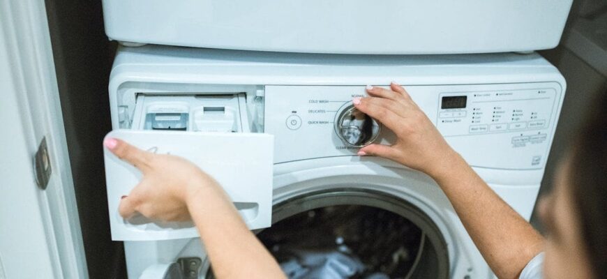 Не вмикайте цей режим прання: пральна машина “з’їдає” більше електрики, ніж ви думаєте