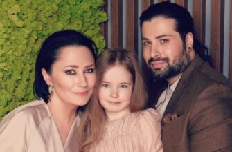 Олена Мозгова показала чоловіка-військового Аксельрода й зворушила його зустріччю з донькою