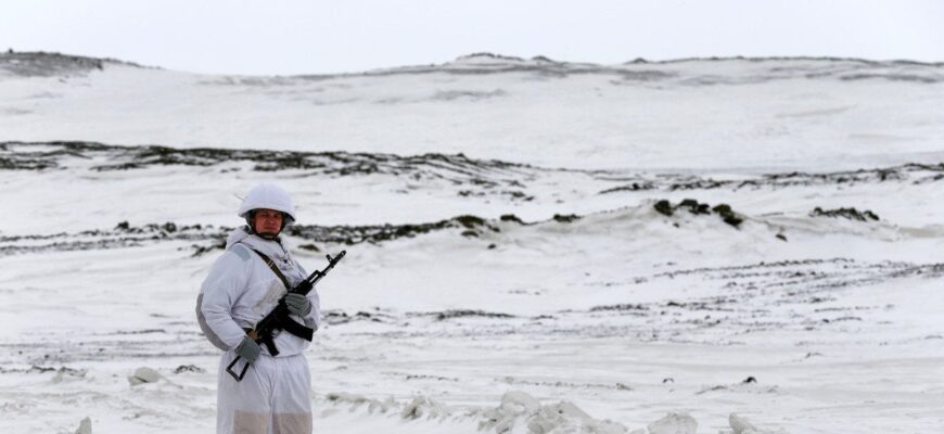Росія відправила на війну в Україні свої арктичні підрозділи Росія відправила на війну в Україні свої арктичні підрозділи