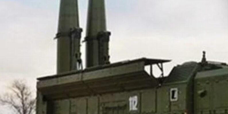 Десятки Іскандерів і Цирконів: названо цілі і терміни нового обстрілу РФ Десятки Іскандерів і Цирконів: названо цілі і терміни нового обстрілу РФ