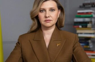 Олена Зеленська у карамельно-коричневому жакеті виступила онлайн на конференції