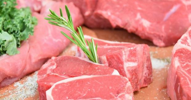 У Києві чоловіка суворо покарали за вкрадений шматок свинини: Як суд пояснив своє рішення