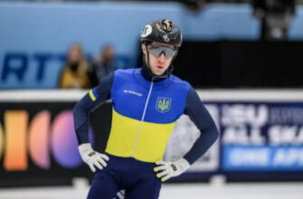 Українському спортсмену заборонили виступати на Олімпіаді-2026 у шоломі із цитатою Ліни Костенко