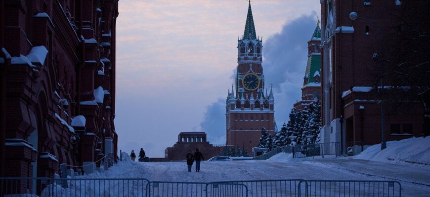 Замах на генерала Алєксєєва: один з підозрюваних виявився силовиком Замах на генерала Алєксєєва: один з підозрюваних виявився силовиком