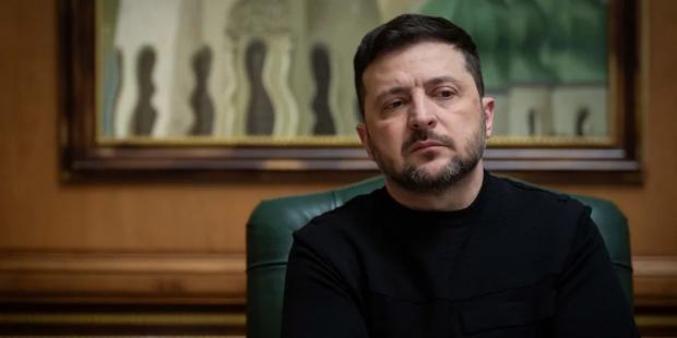 Зеленський прокоментував статтю Financial Times про плани оголосити вибори та референдум 24 лютого Зеленський прокоментував статтю Financial Times про плани оголосити вибори та референдум 24 лютого