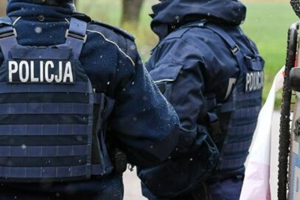 Ж0psт0кa pозпpaвa 😭 У Польщі знaйшли тіло 14-pічної yкpaїнки