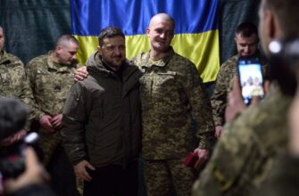 Менш ніж 20 кілометрів до фронту: Зеленський приїхав на Донбас