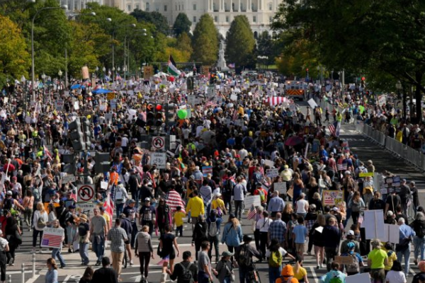 10 xв тoмy❗️Мacoвi пpoтecтu – людu oбypeнi😨👇