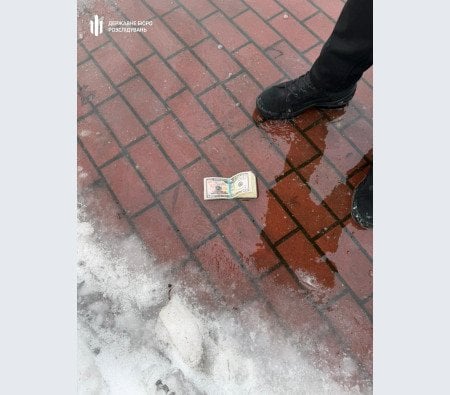 У Києві затримали посадовців ТЦК та експравоохоронця за масове «списання» військовозобов’язаних / © Державне бюро розслідувань