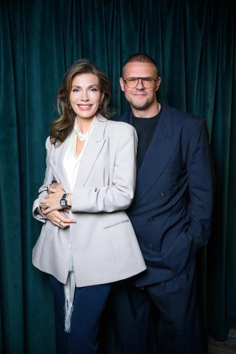 Антоніна Паперна з чоловіком-росіянином