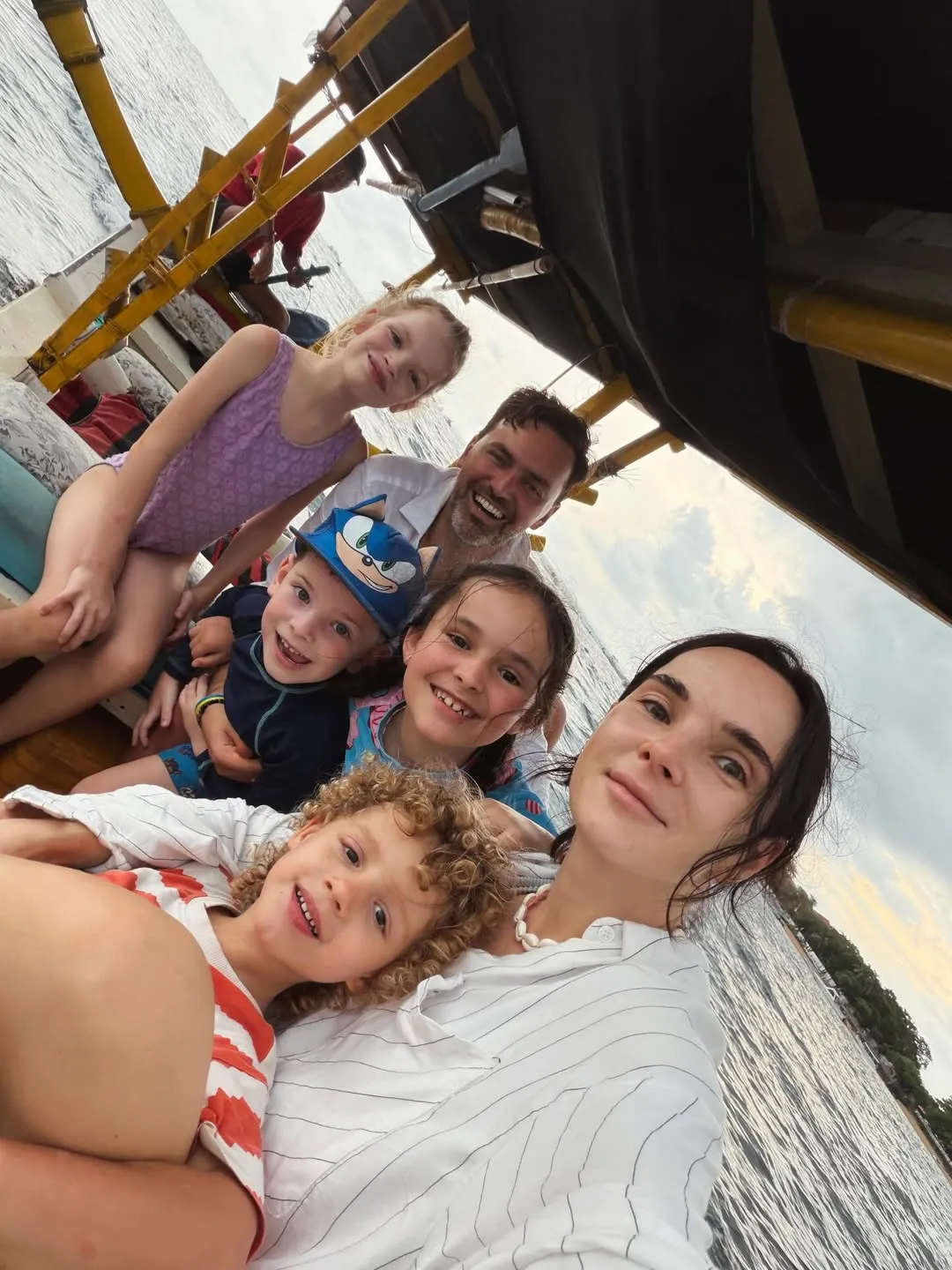 Тімур Мірошниченко із сім'єю Тімур Мірошниченко із сім'єю