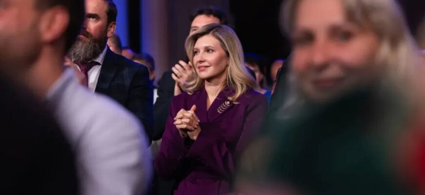 Не тільки нюд: який манікюр носить перша леді України Олена Зеленська Не тільки нюд: який манікюр носить перша леді України Олена Зеленська