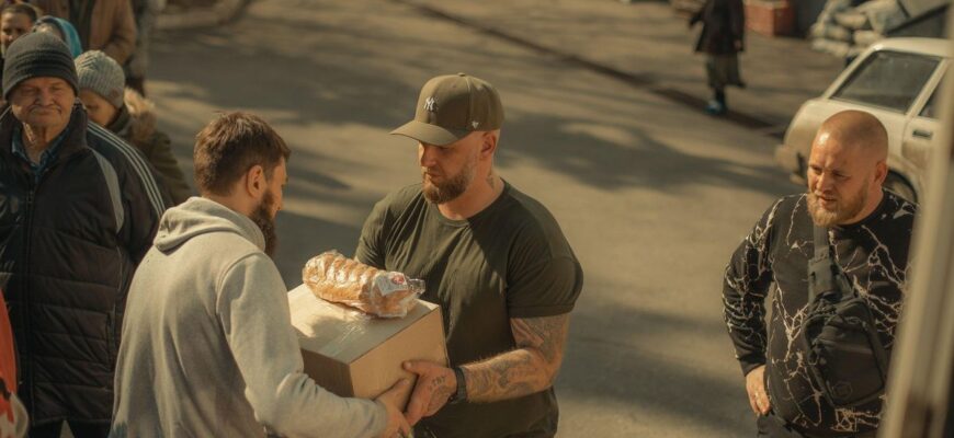 Уряд розширив перелік критично важливих підприємств: хто ще матиме право на бронювання Уряд розширив перелік критично важливих підприємств: хто ще матиме право на бронювання