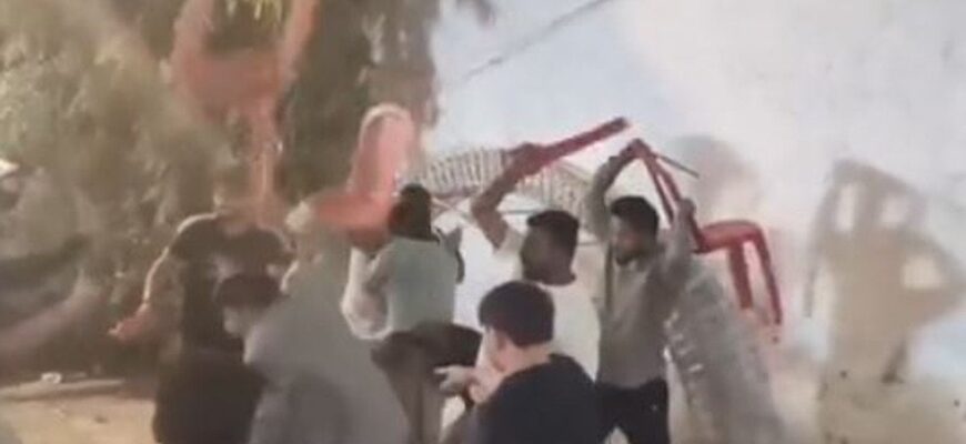 Депутат влаштував масову бійку на весіллі: в хід пішли стільці та палиці — фото Депутат влаштував масову бійку на весіллі: в хід пішли стільці та палиці — фото