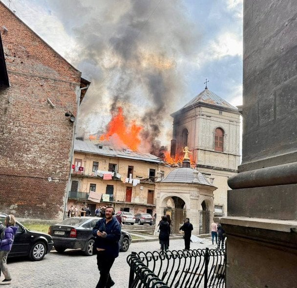 Російський дрон атакував історичний центр Львова