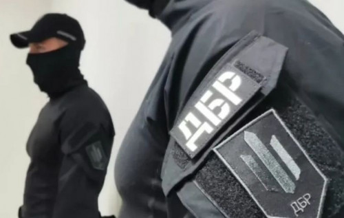 “Мобілізував” 8 вантажівок у бізнесу: на Київщині судитимуть ексначальника ТЦК “Мобілізував” 8 вантажівок у бізнесу: на Київщині судитимуть ексначальника ТЦК