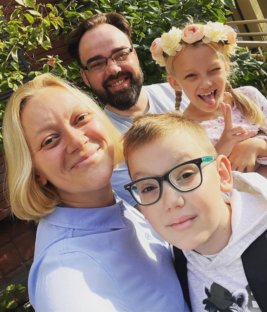 Артур Петров із родиною